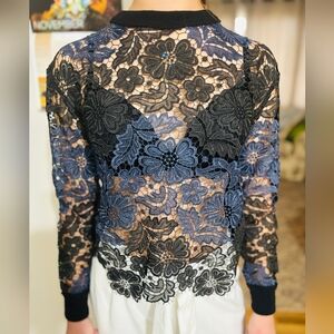Alice+Olivia lace blouse in EUC